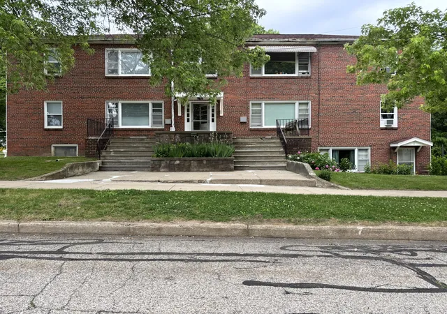 3rd image of 190 Maple St, Concord, MI 49237 | MLS# 55026003827