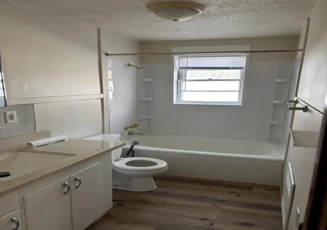 Listing Photo 5 - Condo for sale in building located at 190 Maple St, Concord, MI 49237