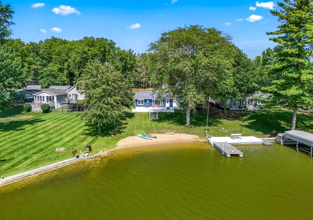 1st image of 181 Dons Dr, Quincy, MI 49082 | MLS# 53026003832