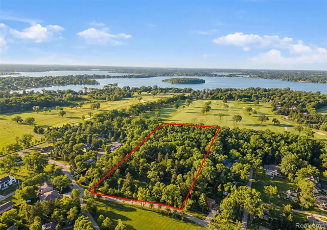 Homes for sale in Orchard Lake, MI | 3655 Shady Beach Blvd, Orchard Lake, MI 48324 | MLS# 20261006796
