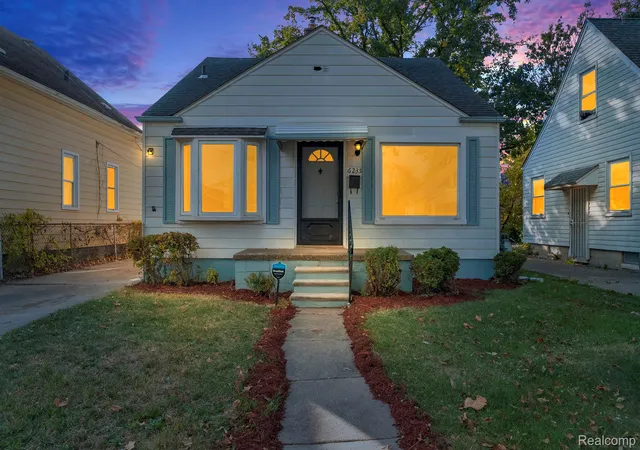 1st image of 6235 Rosemont Ave, Detroit, MI 48228 | MLS# 20261006819
