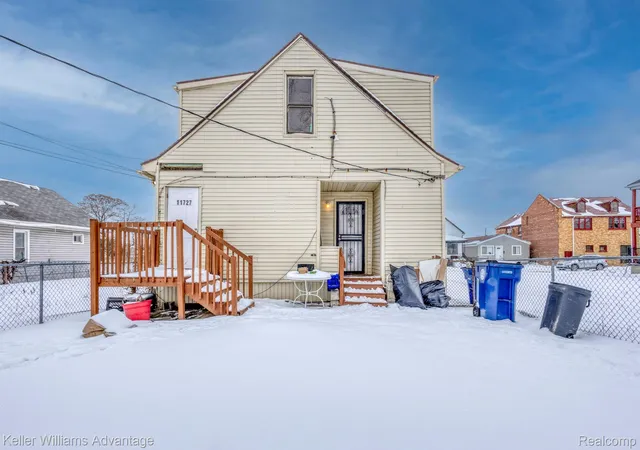 Homes for sale in Hamtramck, MI | 11727 Dyar St, Hamtramck, MI 48212 | MLS# 20261007050