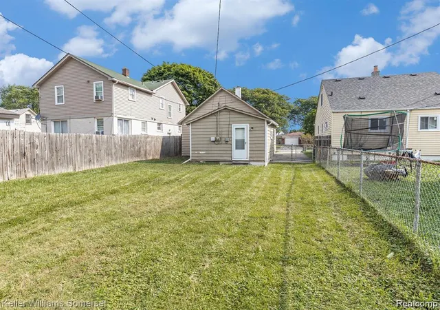 Homes for sale in Lincoln Park, MI | 1419 Morris Ave, Lincoln Park, MI 48146 | MLS# 20261007220