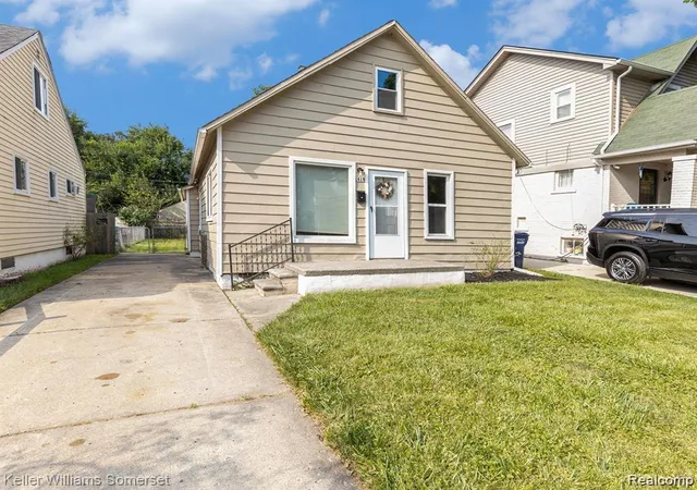 Homes for sale in Lincoln Park, MI | 1419 Morris Ave, Lincoln Park, MI 48146 | MLS# 20261007220