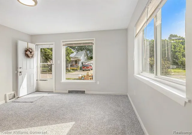 Photo 3 of Single family home for sale at 1419 Morris Ave, Lincoln Park, MI 48146 | MLS# 20261007220 | Listing updated on 2026-07-29