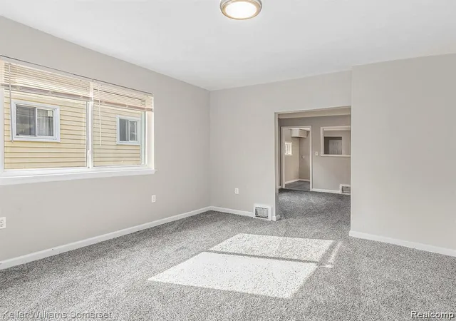 Photo 3 of Single family home for sale at 1419 Morris Ave, Lincoln Park, MI 48146 | MLS# 20261007220 | Listing updated on 2026-07-29