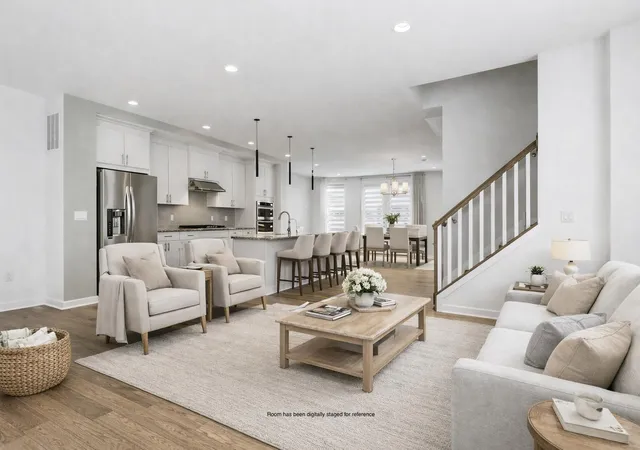 2nd image of 2824 Ridington Rd, Ann Arbor, MI 48105 | MLS# 81026004044