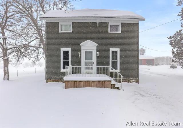 Homes for sale in Otsego Township Allegan, MI | 1224 102Nd Ave, Otsego Township Allegan, MI 49080 | MLS# 65026004133