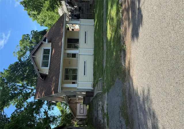 Photo 1 of Sale Pending at 2217 Maryland Ave, Flint, MI 48506 | MLS# 20261007400 | Listing updated on 2026-07-07