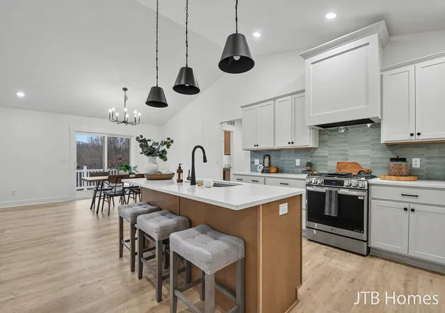 Photo 3 of Single family home for sale at 5940 Valley Point Dr Se, Caledonia, MI 49316 | MLS# 65026004226 | Listing updated on 2026-08-28
