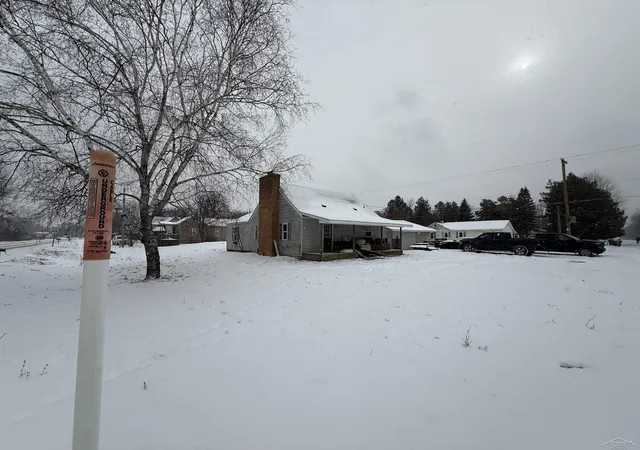 Photo 1 of Single family home for sale at 3493 Pine River Rd, Standish, MI 48658 | MLS# 61050198897 | Listing updated on 2026-06-22