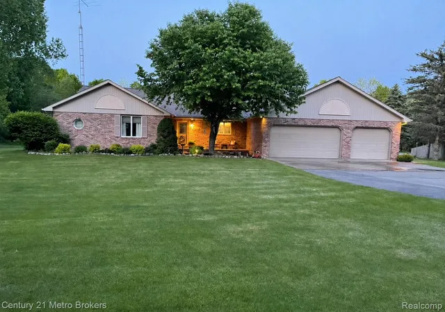 1st image of 5464 N Seymour Rd, Flushing, MI 48433 | MLS# 20261007706