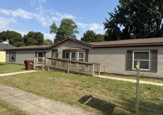 1st image of 147 E Elm St, Elsie, MI 48831 | MLS# 79080065275