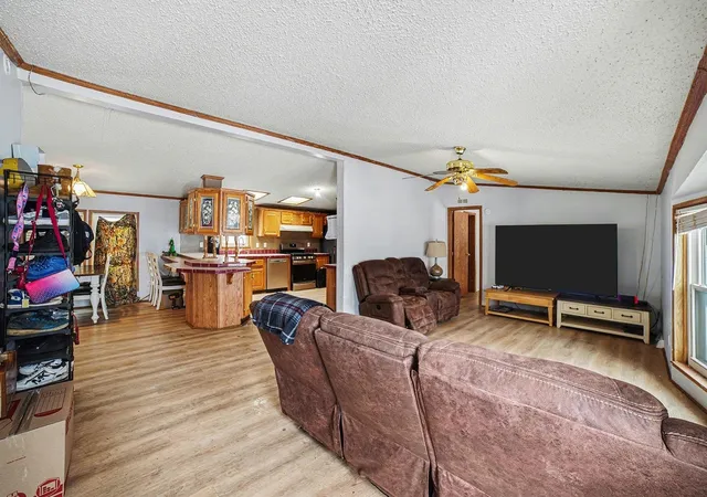 2nd image of 147 E Elm St, Elsie, MI 48831 | MLS# 79080065275