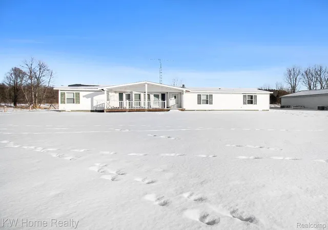 Photo 23 of Single family home for sale at 4038 Catlin Rd, Columbiaville, MI 48421 | MLS# 20261007756 | Listing updated on 2026-08-29