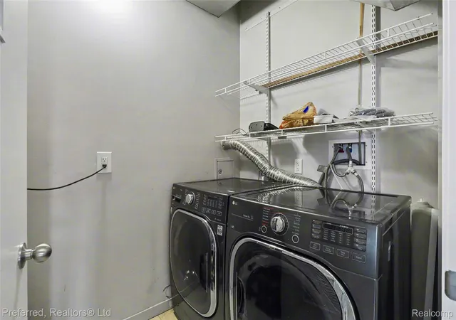 2nd image of 3670 Woodward Ave, Detroit, MI 48201