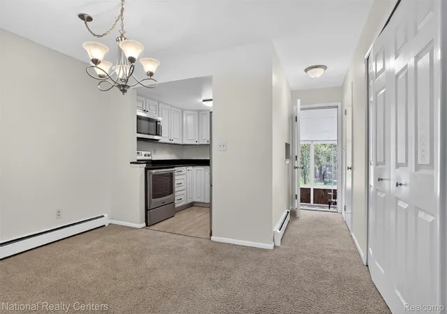 4th image of 61315 Heritage Blvd, South Lyon, MI 48178