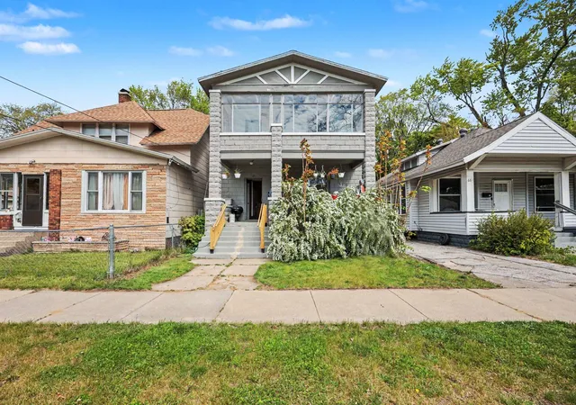 Listing Photo 4 - Condo for sale in building located at 66 E Isabella Ave, Muskegon, MI 49442