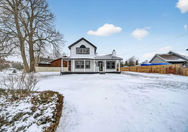 Homes for sale in Leoni Township Jackson, MI | 210 W Grove Ave, Leoni Township Jackson, MI 49254 | MLS# 55026004555