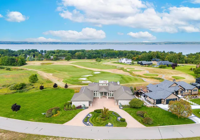 34th image of 4173 Dornoch Ct, Williamsburg, MI 49690 | MLS# 78080065304