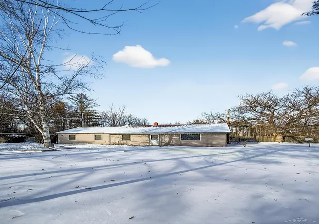 Photo 2 of Single family home for sale at 3636 E Nielson Rd, Coleman, MI 48618 | MLS# 61050199119 | Listing updated on 2026-09-24