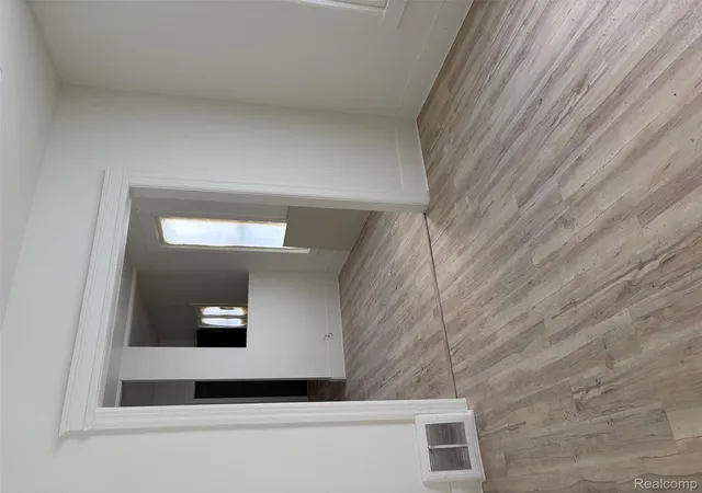 Listing Photo 3 - Condo for sale in building located at 242 E Euclid St, Detroit, MI 48202