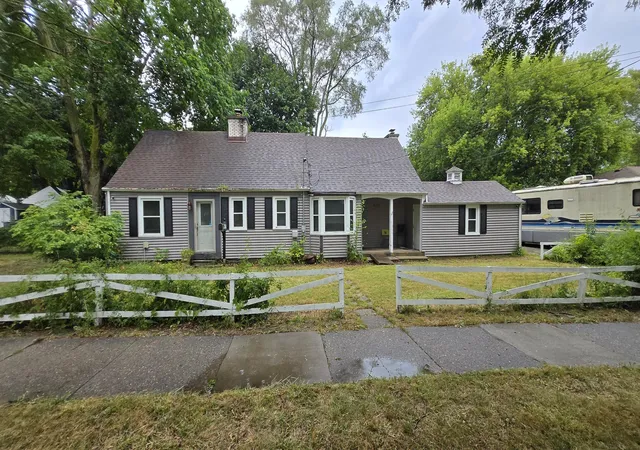Homes for sale in Grand Rapids City Kent, MI | 1339 Fuller Ave Ne, Grand Rapids City Kent, MI 49505 | MLS# 65026004959