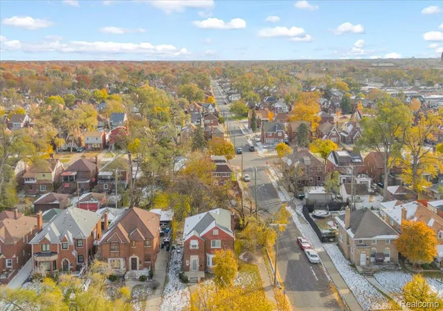 3rd image of 17300 Woodingham Dr, Detroit, MI 48221 | MLS# 20261008900