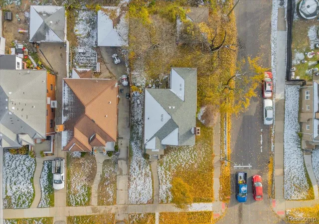 5th image of 17300 Woodingham Dr, Detroit, MI 48221 | MLS# 20261008900