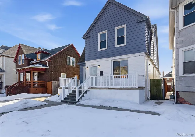 2nd image of 713 Clairmount St, Detroit, MI 48202 | MLS# 20261008910