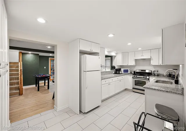 Photo 4 of Single family home for sale at 2940 Steeple Hl Rd, White Lake, MI 48383 | MLS# 20261008965 | Listing updated on 2026-07-06