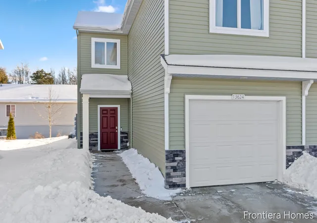 Photo 1 of Condominium at 13624 Signature Dr, Holland, MI 49424 | MLS# 65026005185 |  | Sold on 2026-03-20