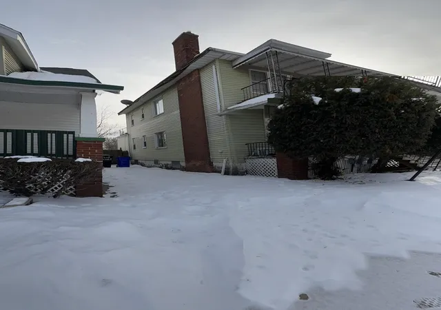 Photo 3 of Multi family home for sale at 6413 Linsdale St, Detroit, MI 48204 | MLS# 81026005216 | Listing updated on 2026-03-24