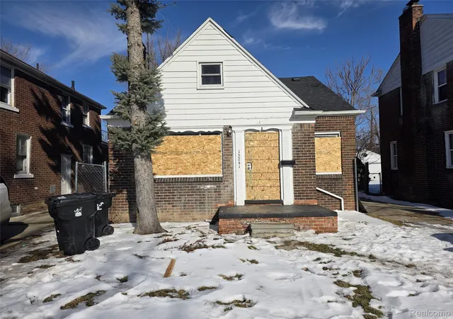 1st image of 15241 Seymour St, Detroit, MI 48205 | MLS# 20261009055