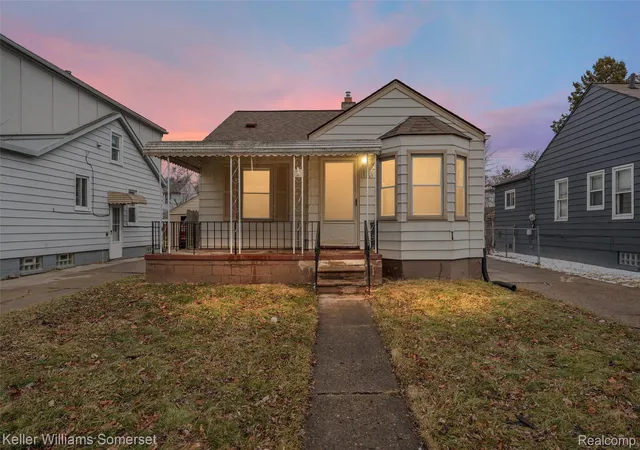 Photo 1 of Single family home for sale at 19163 Kenosha St, Harper Woods, MI 48225 | MLS# 20261009187 | Listing updated on 2026-07-30