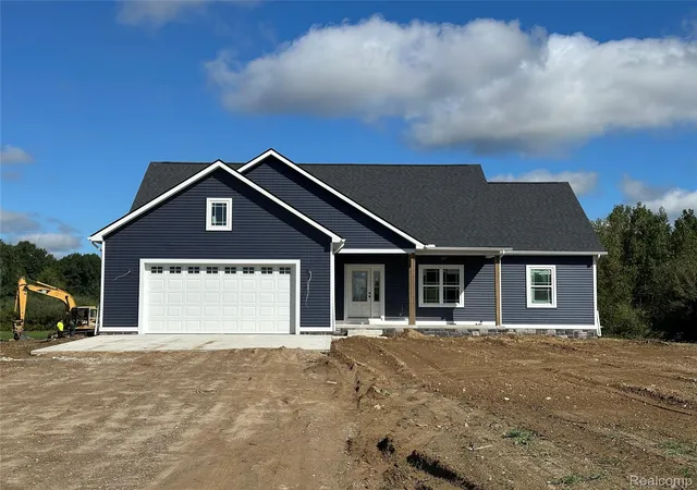 Photo 1 of Single family home for sale at 5833 Newark Rd, Imlay City, MI 48444 | MLS# 20261009201 | Listing updated on 2026-10-29