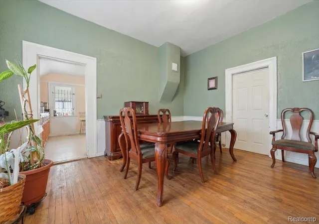 4th image of 2745 Vermont St, Detroit, MI 48216 | MLS# 20261009343