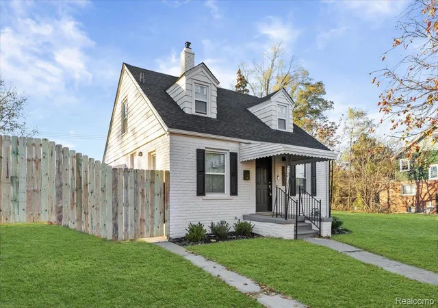 Photo 2 of Single family home for sale at 16221 Santa Rosa Dr, Detroit, MI 48221 | MLS# 20261009391 | Listing updated on 2026-07-07