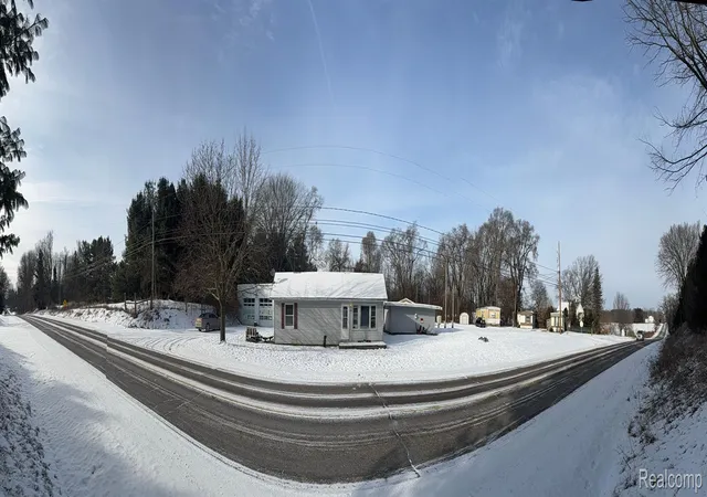 1st image of 6934 Lansing Ave, Jackson, MI 49201 | MLS# 20261009453