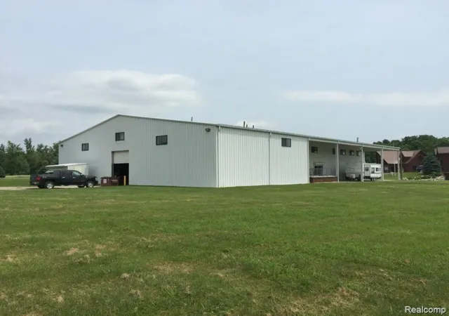 4th image of 6350 Wolf Rd, Brown City, MI 48416 | MLS# 20261009488