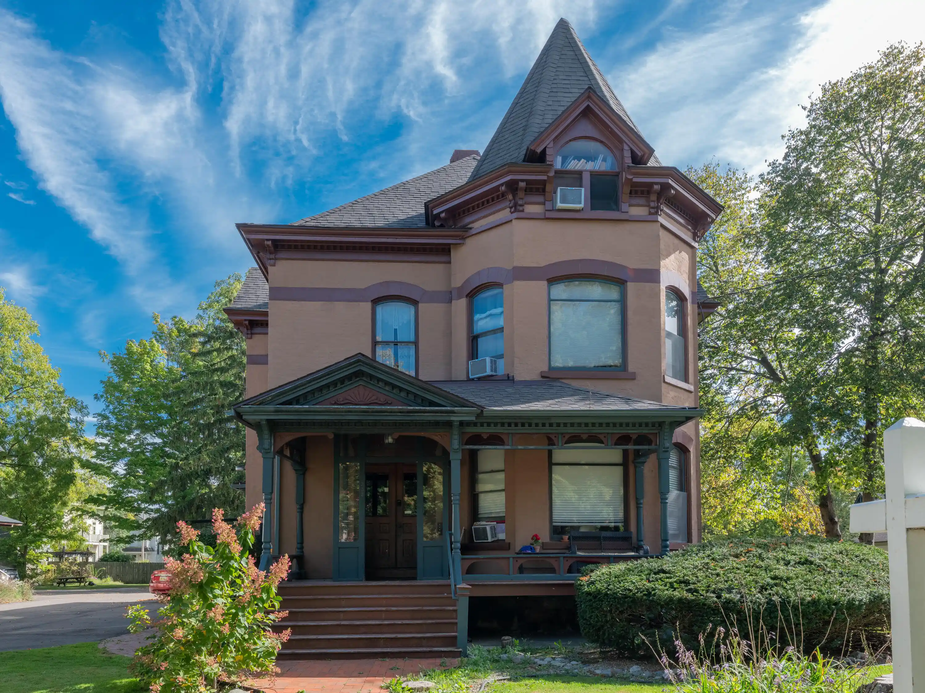 Listing Photo 1 - Condo for sale in 232 Woodward Ave located at 232 Woodward Ave, Kalamazoo, MI 49008 - Unit 232 Woodward Ave