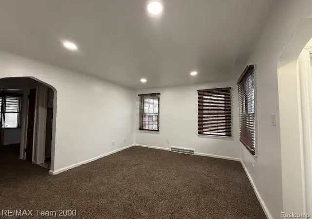 Photo 3 of Single family home for sale at 3346 Roosevelt St, Dearborn, MI 48124 | MLS# 20261009648 | Listing updated on 2026-09-02