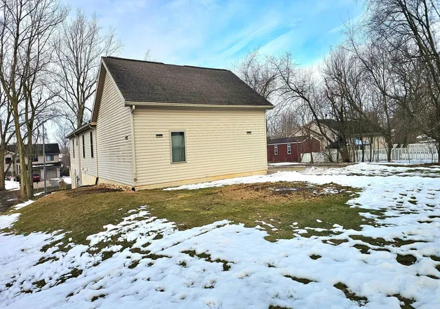 Homes for sale in Cement City, MI | 10513 Loughrea Ln, Cement City, MI 49233 | MLS# 53026005677