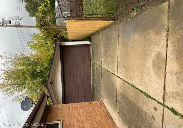 Photo 1 of Sale Pending at 20196 Mcintyre St, Detroit, MI 48219 | MLS# 20261009875 | Listing updated on 2026-08-03