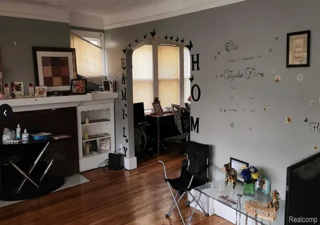 3rd image of 13615 Ohio St, Detroit, MI 48238 | MLS# 20261009924