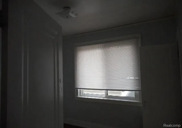 4th image of 11702 Broadstreet Ave, Detroit, MI 48204 | MLS# 20261009988