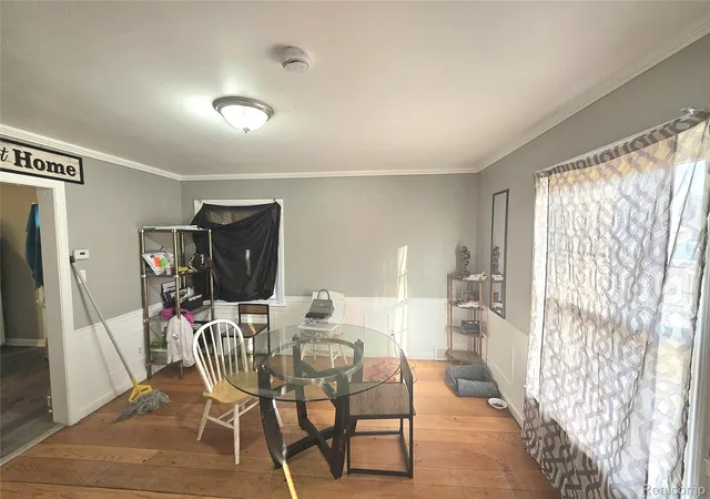 3rd image of 15469 Hazelridge St, Detroit, MI 48205 | MLS# 20261010027