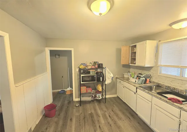 4th image of 15469 Hazelridge St, Detroit, MI 48205 | MLS# 20261010027