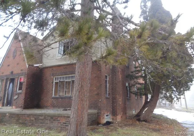 Photo 3 of Multi family home for sale at 13445 Maiden St, Detroit, MI 48213 | MLS# 20261010040 | Listing updated on 2026-07-06
