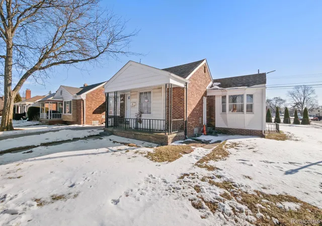 Homes for sale in Allen Park City Wayne, MI | 7739 Rosedale Blvd, Allen Park City Wayne, MI 48101 | MLS# 20261010195